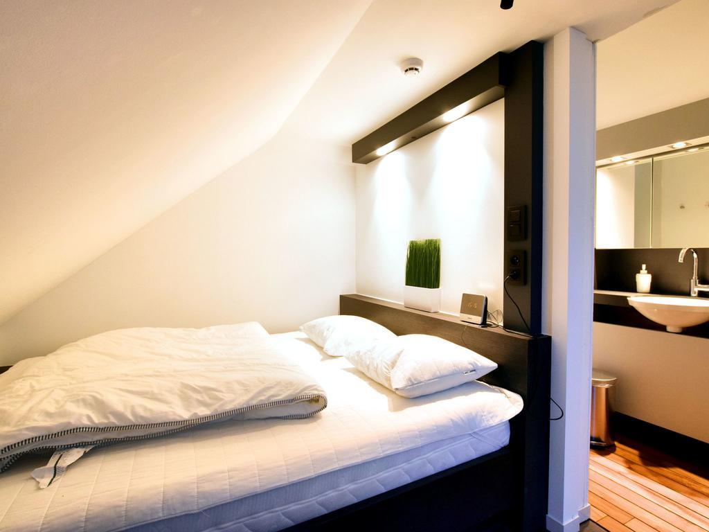 Modern And Cozy Studio In A Former Coach House Robertville Zewnętrze zdjęcie